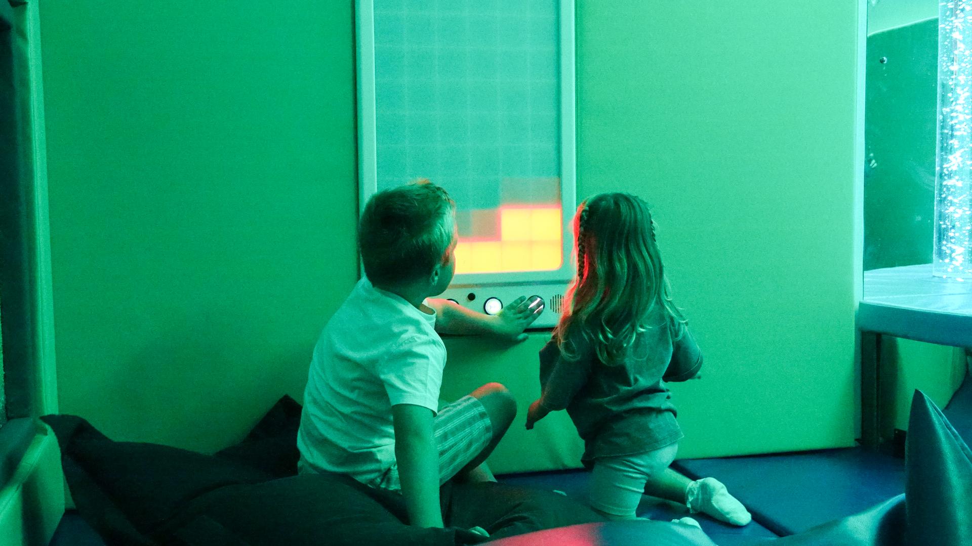 Dulux light and sound panel