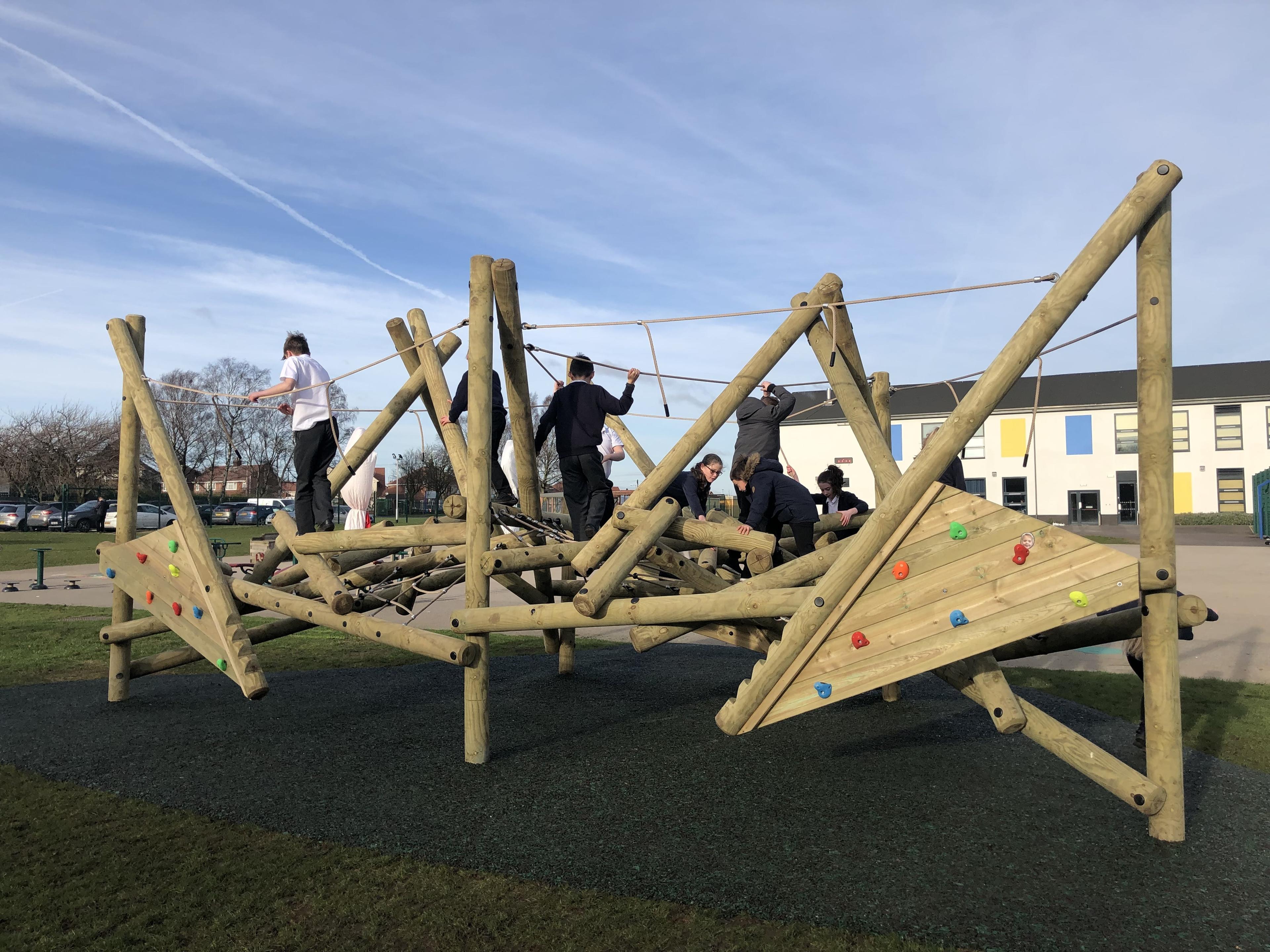 The Crinkle Crags Climber with Platform and Climbing Net installed on grass mats.