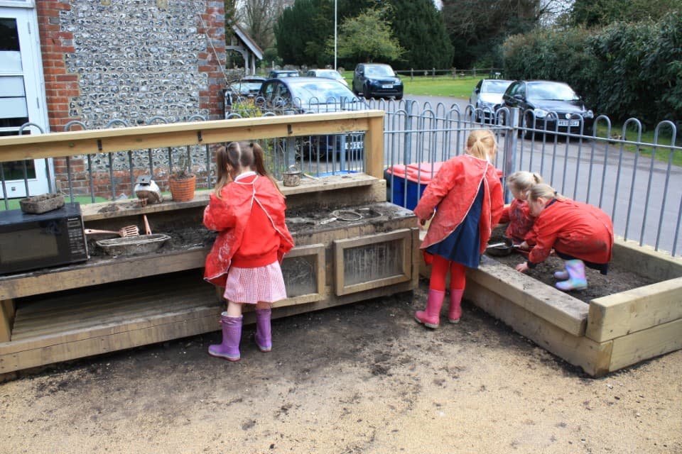 Mud Kitchen For Schools 