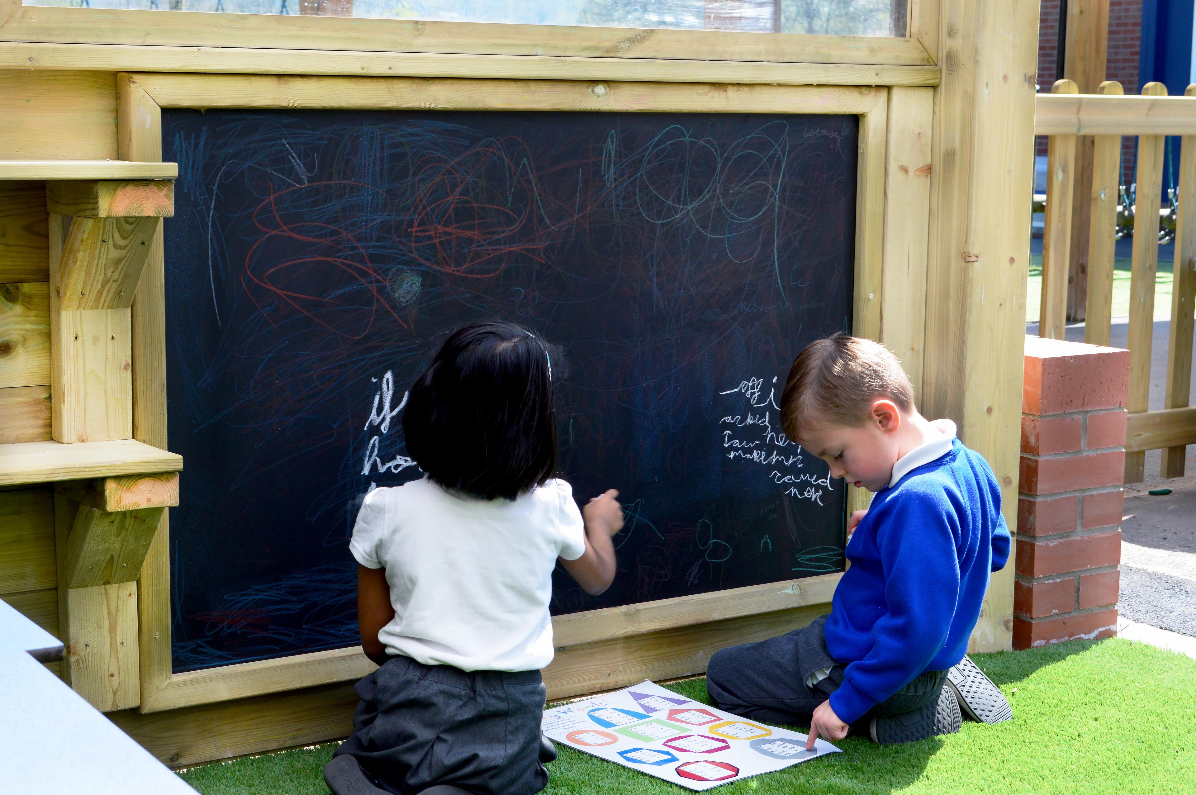 playground equipment for primary schools