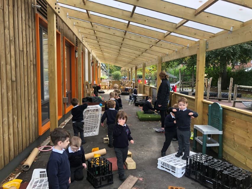 Outdoor classrooms for schools